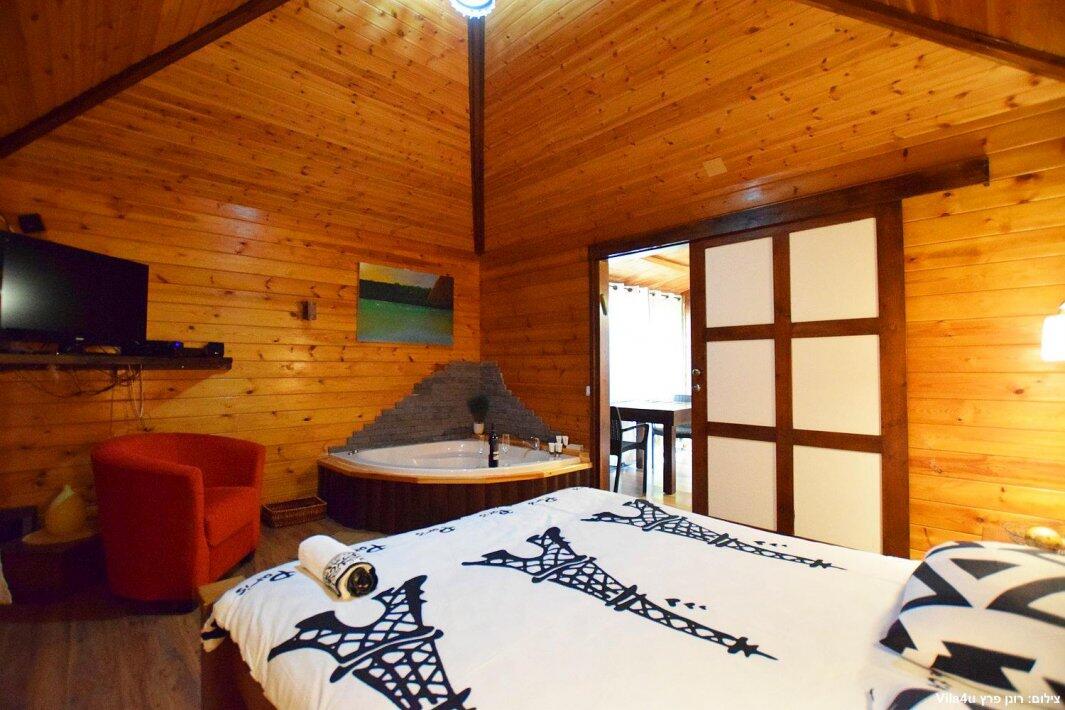 צימרים בין אומנות וטבע צפון  21  נופש - וי פור ויקיישן - V for Vacation