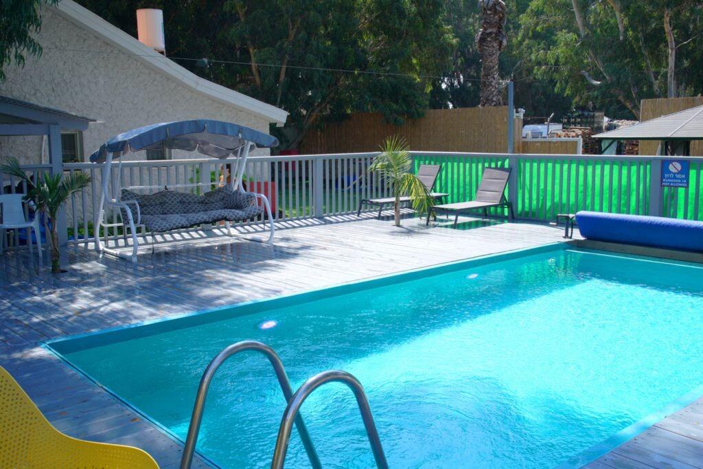 וילה דניאלס צפון  16  נופש - וי פור ויקיישן - V for Vacation