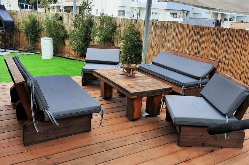 וילה לה רוזה - Villa La Roza דרום  25  נופש - וי פור ויקיישן - V for Vacation