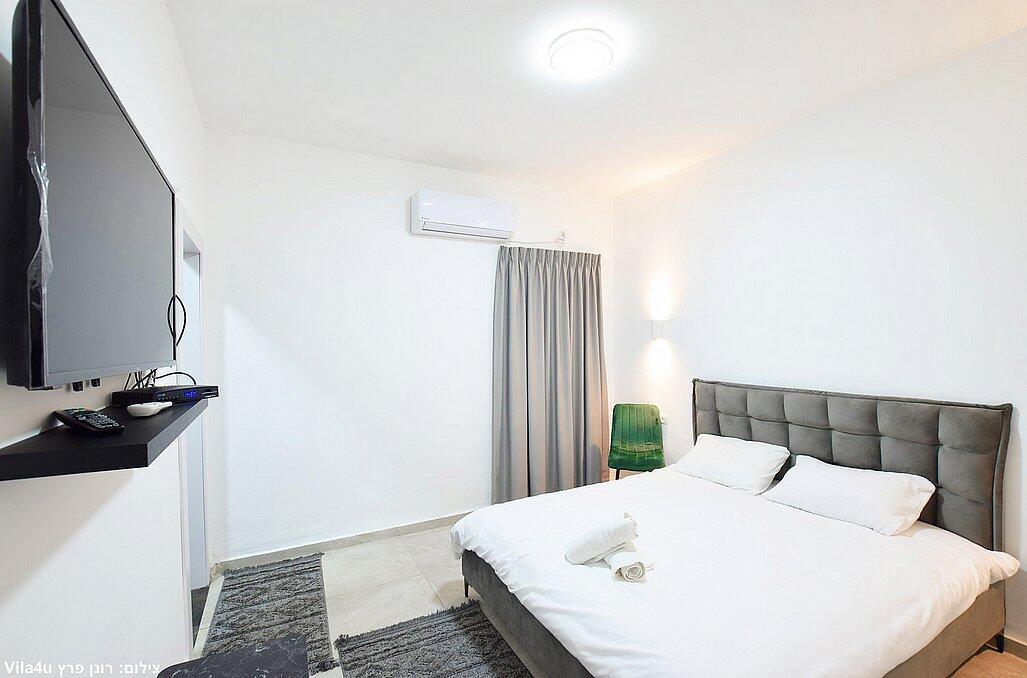 אחוזת יער צפון  10  נופש - וי פור ויקיישן - V for Vacation