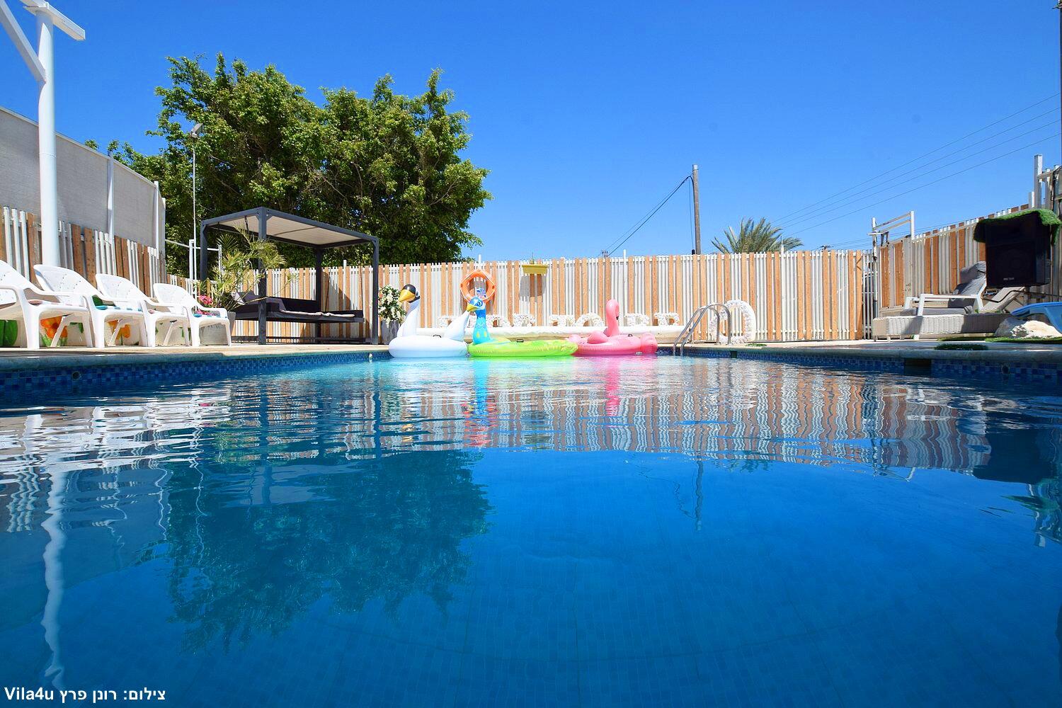 בריכת הסולטן מרכז  13  לופט 4 יו