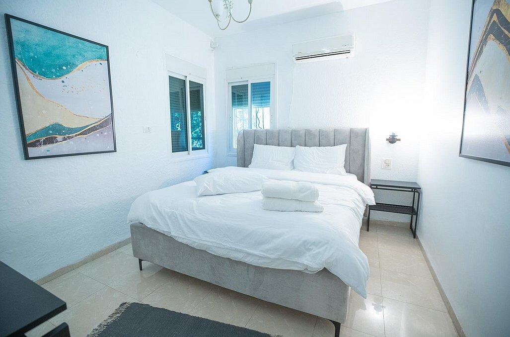 וילה רוז פרימיום לפידות צפון  15  נופש - וי פור ויקיישן - V for Vacation