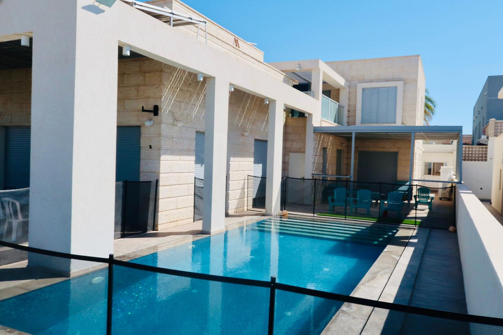 וילה סקיי - Villa sky דרום  26  נופש - וי פור ויקיישן - V for Vacation