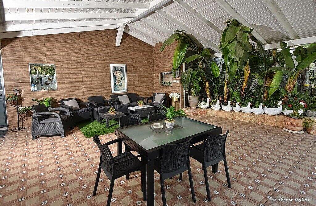 אחוזת קריסטל צפון  6  נופש - וי פור ויקיישן - V for Vacation