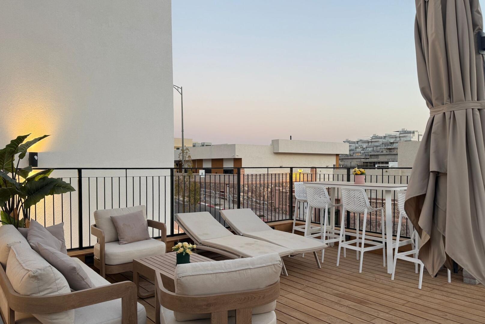 ארי אילת- Ari Eilat דרום  25  נופש - וי פור ויקיישן - V for Vacation