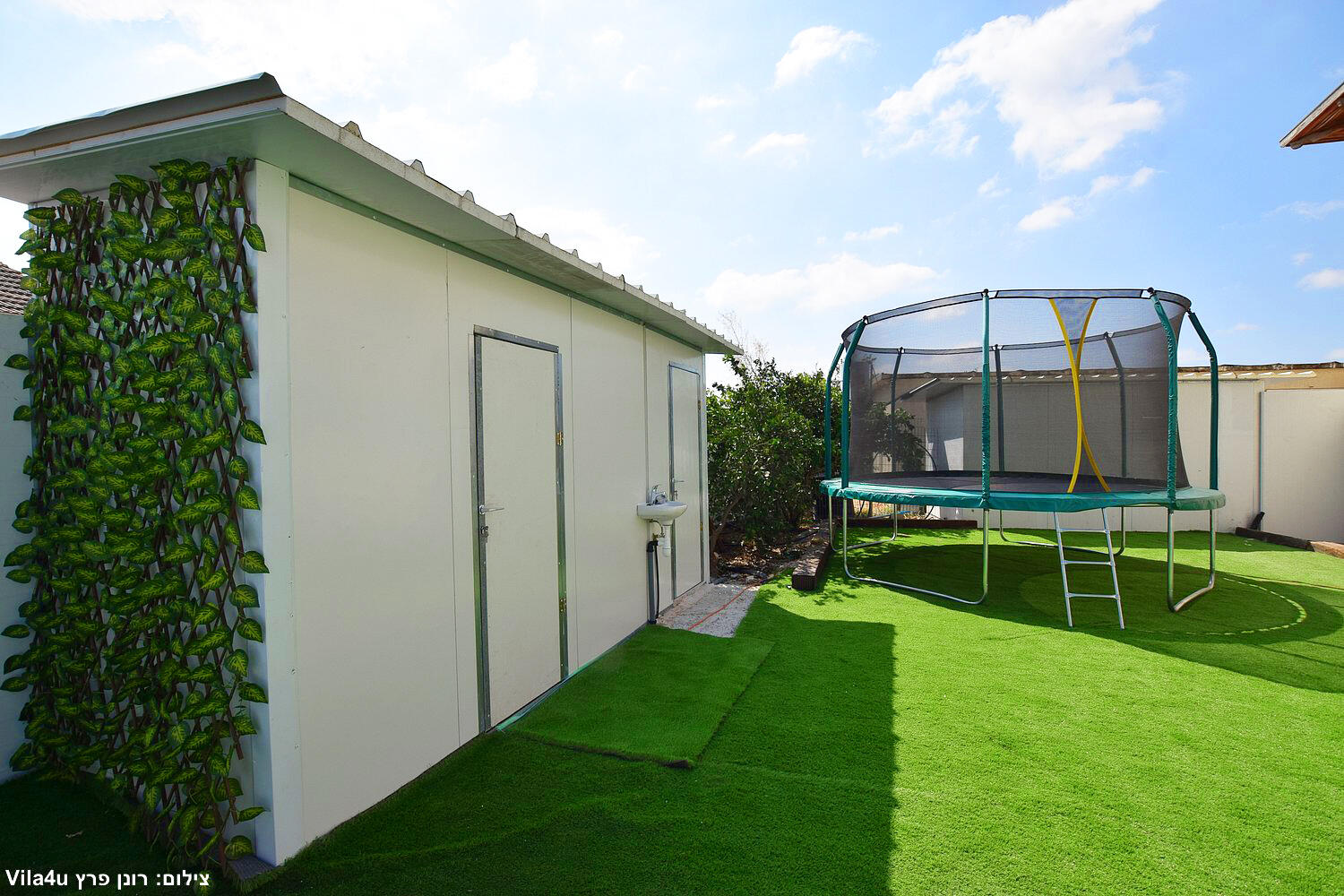 אחוזת עין הגפן מרכז  21  נופש - וי פור ויקיישן - V for Vacation