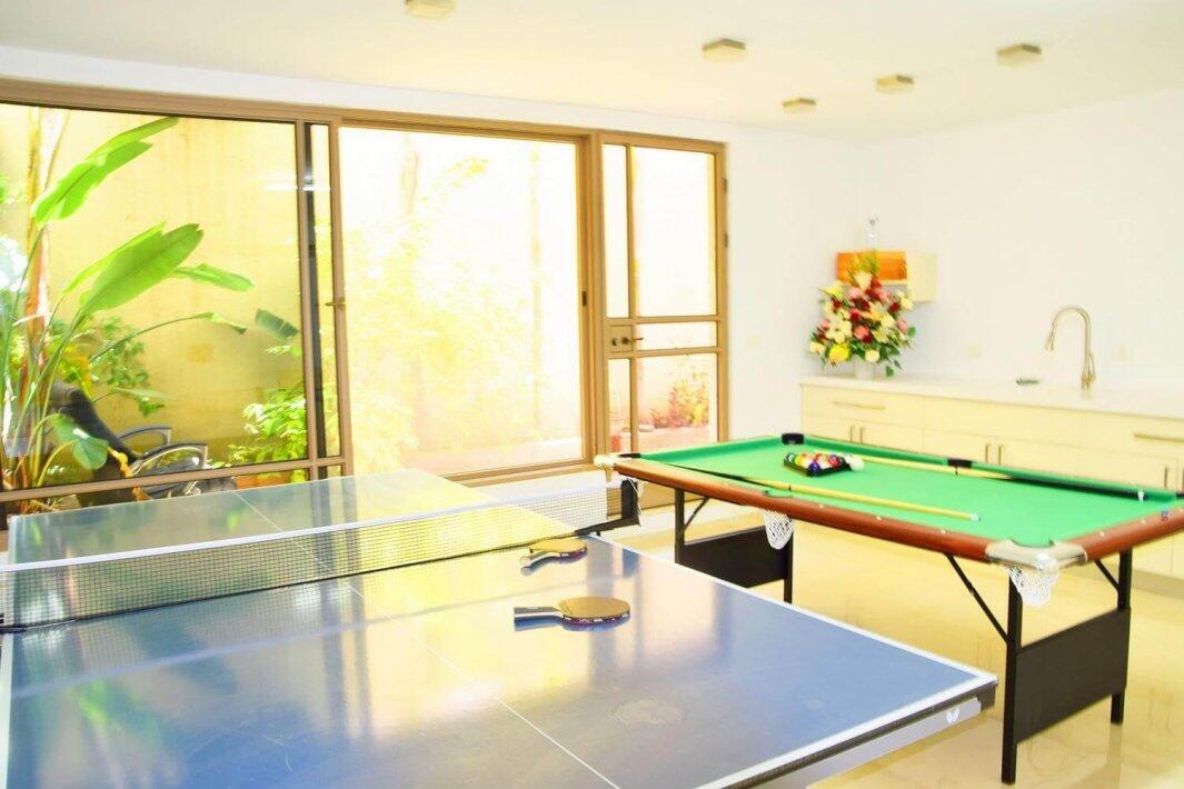 אחוזת הכוכבים מרכז  15  נופש - וי פור ויקיישן - V for Vacation