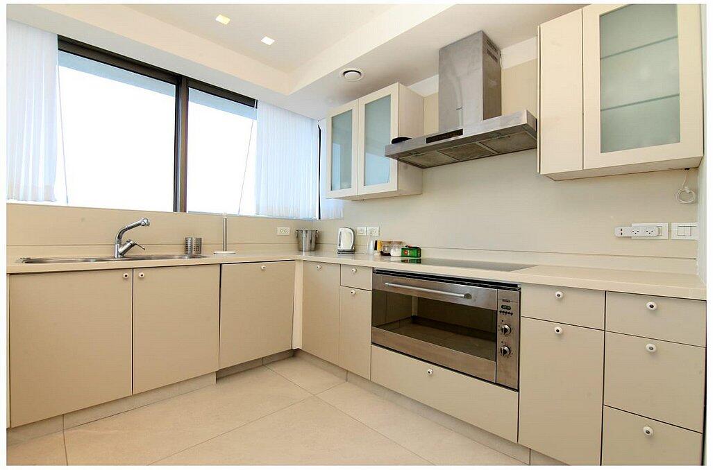 סוויטות אושן וויו מרכז  5  נופש - וי פור ויקיישן - V for Vacation