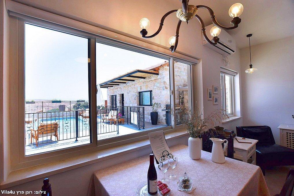 הוד ראשונים צפון  8  נופש - וי פור ויקיישן - V for Vacation