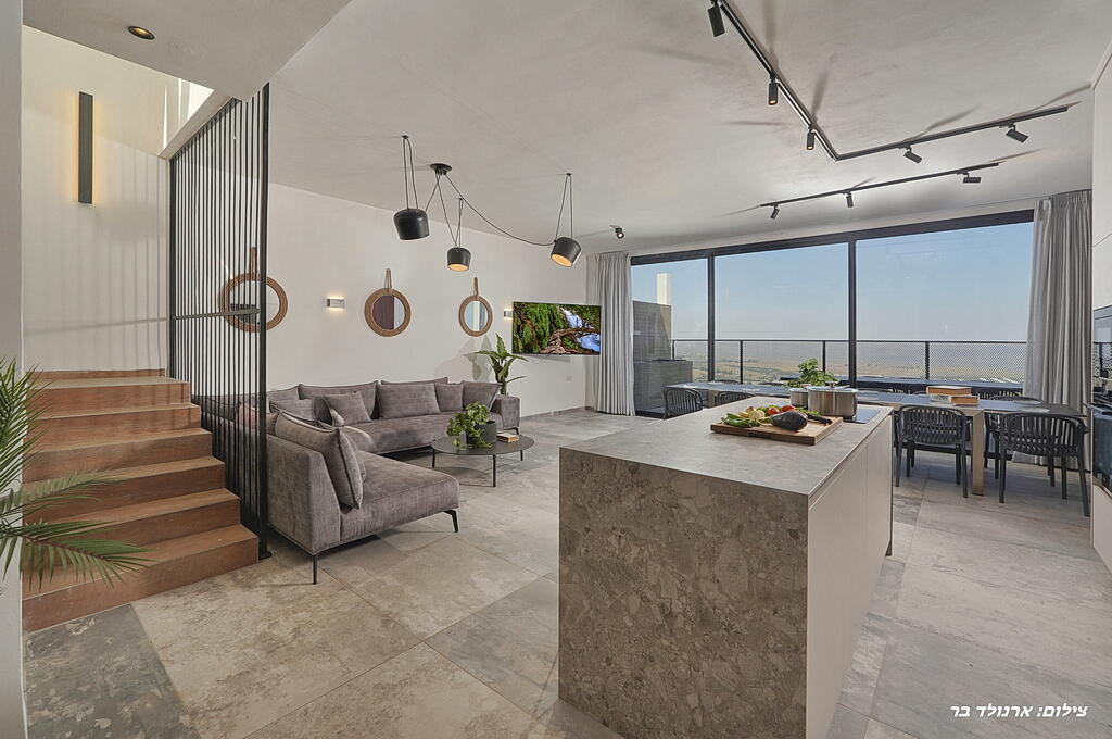 וילה סירקל – Villa Circle צפון  34  נופש - וי פור ויקיישן - V for Vacation