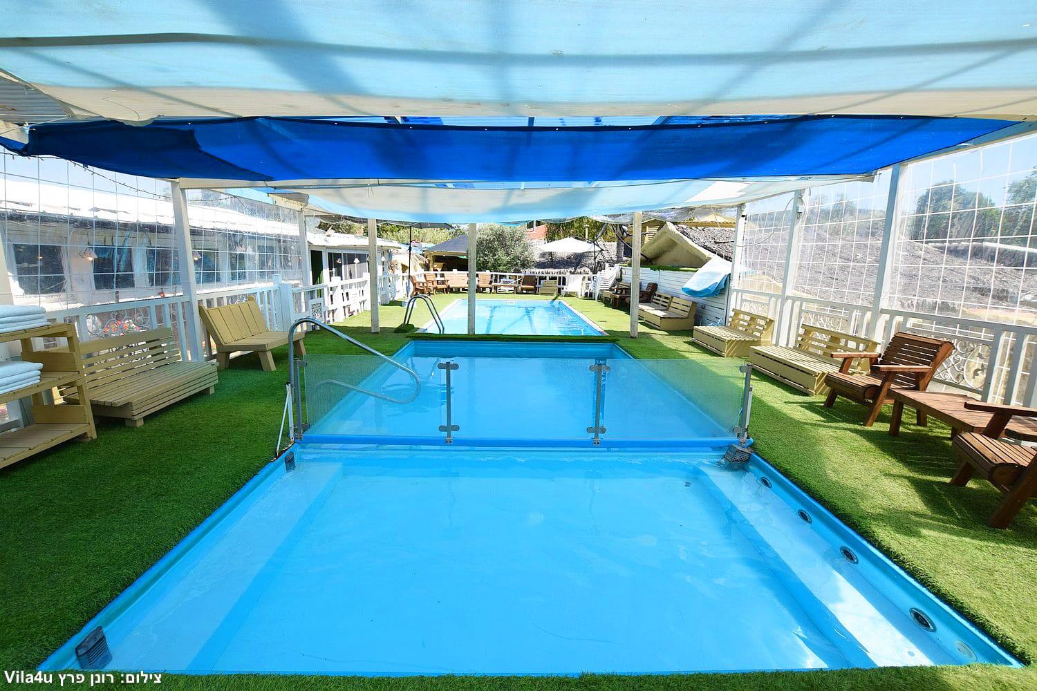 אחוזה בגליל צפון  38  נופש - וי פור ויקיישן - V for Vacation