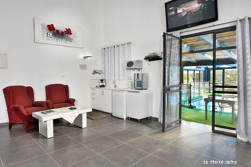 אחוזת בצל התמר צפון  5  נופש - וי פור ויקיישן - V for Vacation