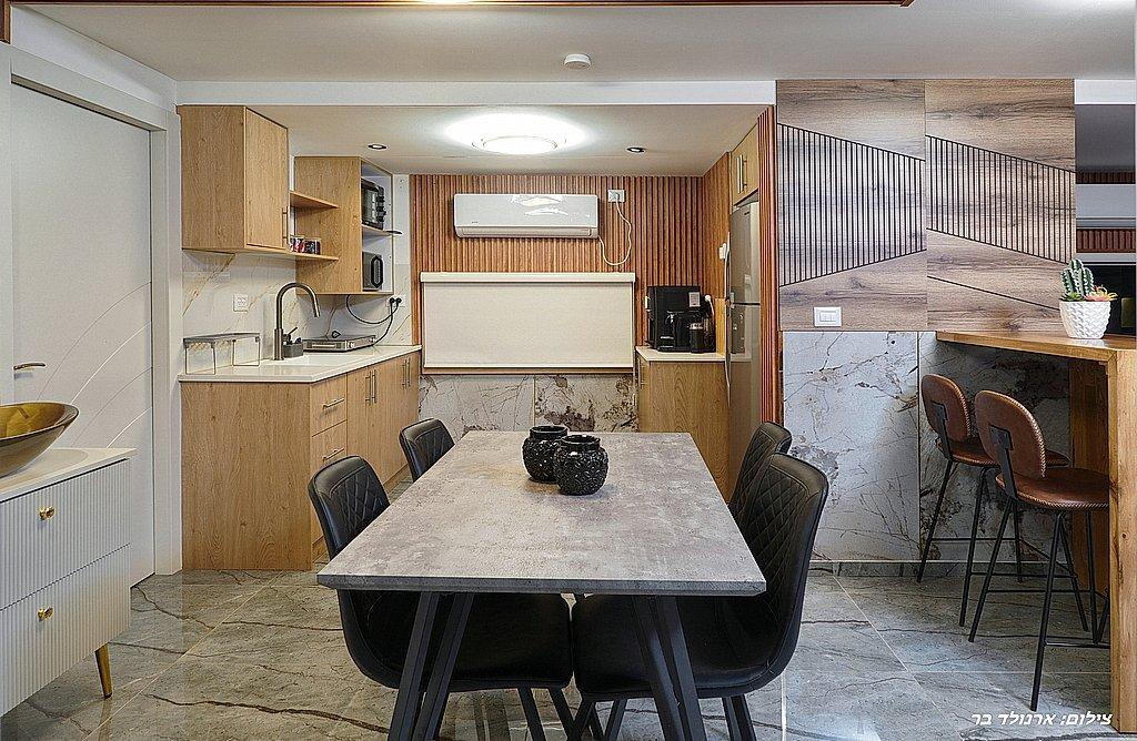 בצל השקד צפון  6  נופש - וי פור ויקיישן - V for Vacation