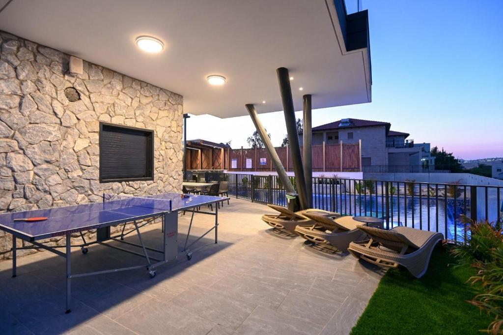 אחוזת לייף סטייל בכנרת צפון  6  נופש - וי פור ויקיישן - V for Vacation