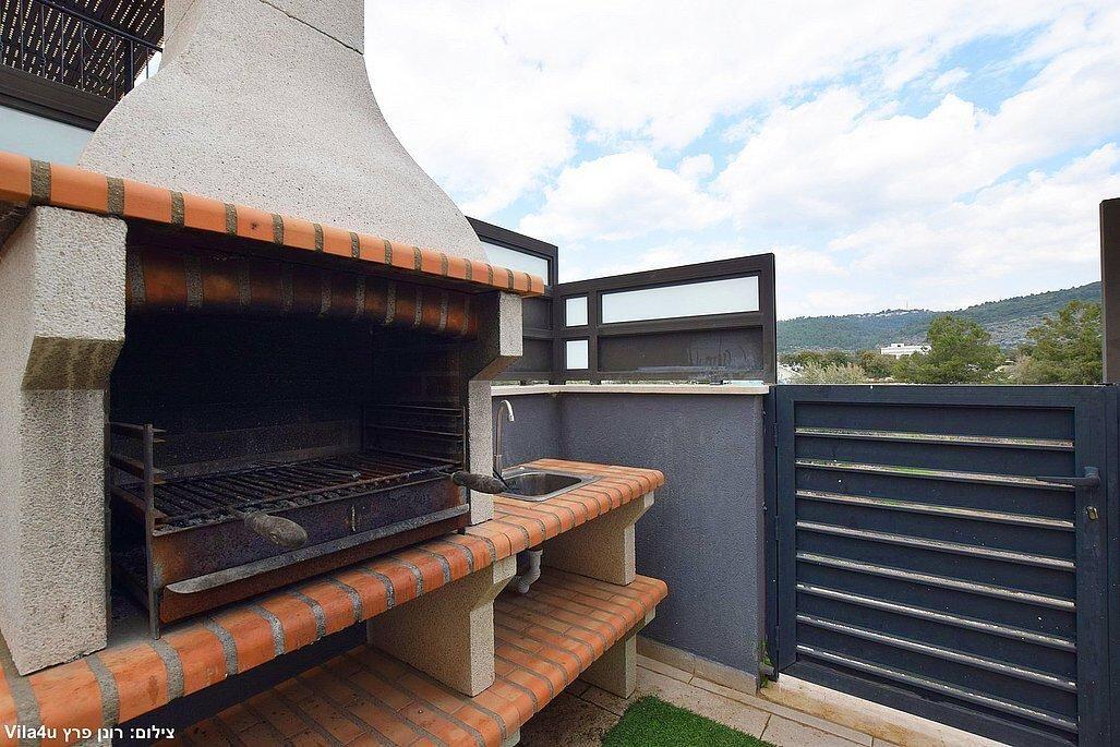 אחוזת אימרי צפון  18  נופש - וי פור ויקיישן - V for Vacation