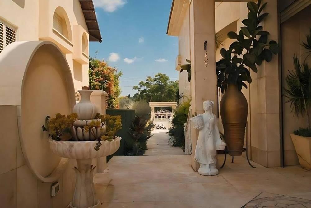 וואיט הול וילה -  Villa White hall מרכז  41  נופש - וי פור ויקיישן - V for Vacation