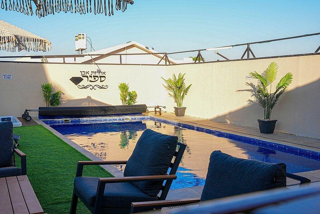 וילת אבן ספיר מרכז  8  נופש - וי פור ויקיישן - V for Vacation