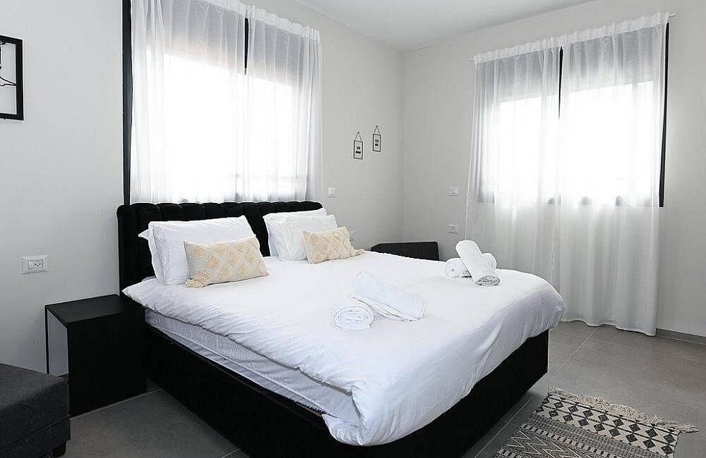 וילה לארבל - Villa LaArbel צפון  24  נופש - וי פור ויקיישן - V for Vacation