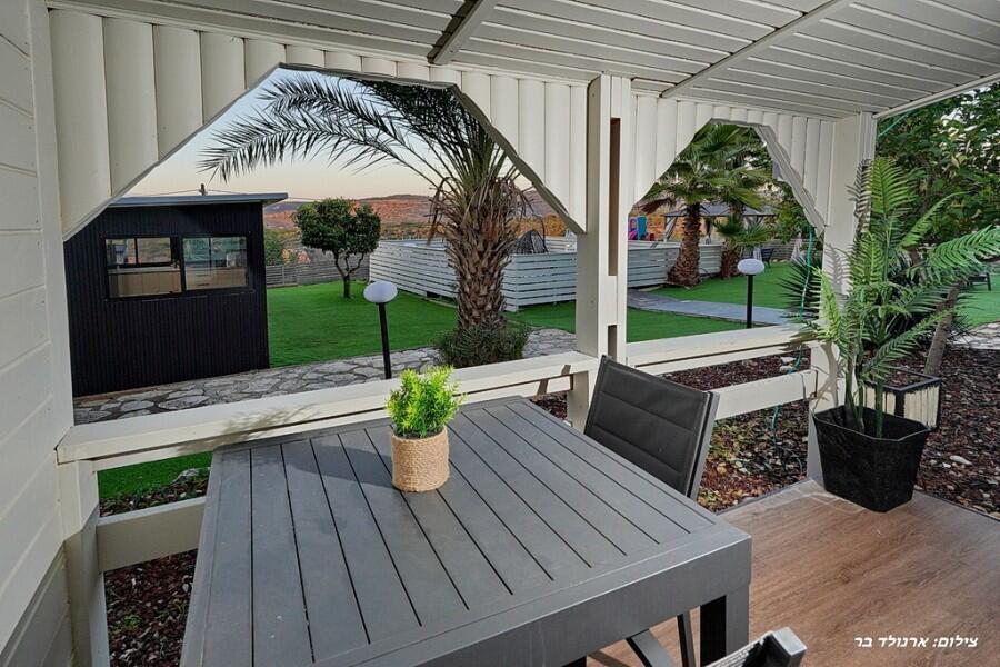 אחוזת נוף אכזיב צפון  5  נופש - וי פור ויקיישן - V for Vacation