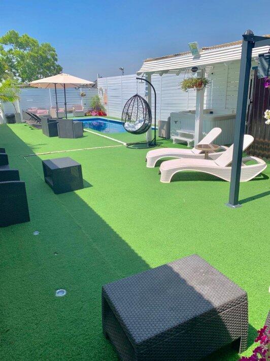 אחוזת ליר מרכז  10  נופש - וי פור ויקיישן - V for Vacation