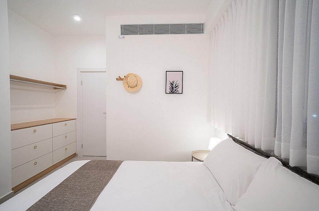 אלה סאן - וילה שקמה דרום אלה סאן - וילה שקמה - וילה עם חדר שינה מפנק אלה סאן - וילה שקמה - וילה עם חדר שינה מפנק נופש - וי פור ויקיישן - V for Vacation