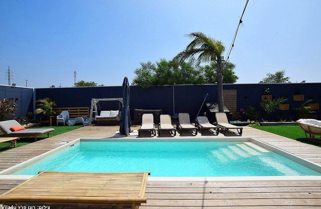 מתחם 531 איוונטס מרכז מתחם 531 איוונטס - בריכה גדולה מתחם 531 איוונטס - בריכה גדולה לופט 4 יו