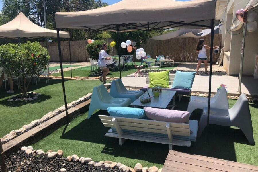 וילה בקצה השדה מרכז  14  נופש - וי פור ויקיישן - V for Vacation