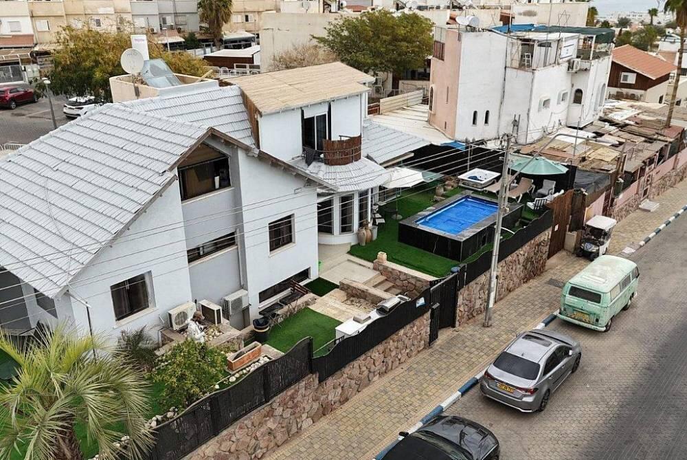 וילה עדן - Villa Eden דרום  27  נופש - וי פור ויקיישן - V for Vacation