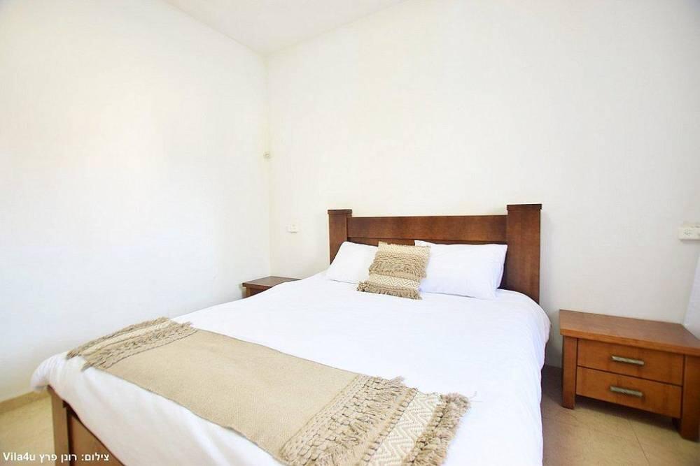 וילה אלין צפון  30  נופש - וי פור ויקיישן - V for Vacation