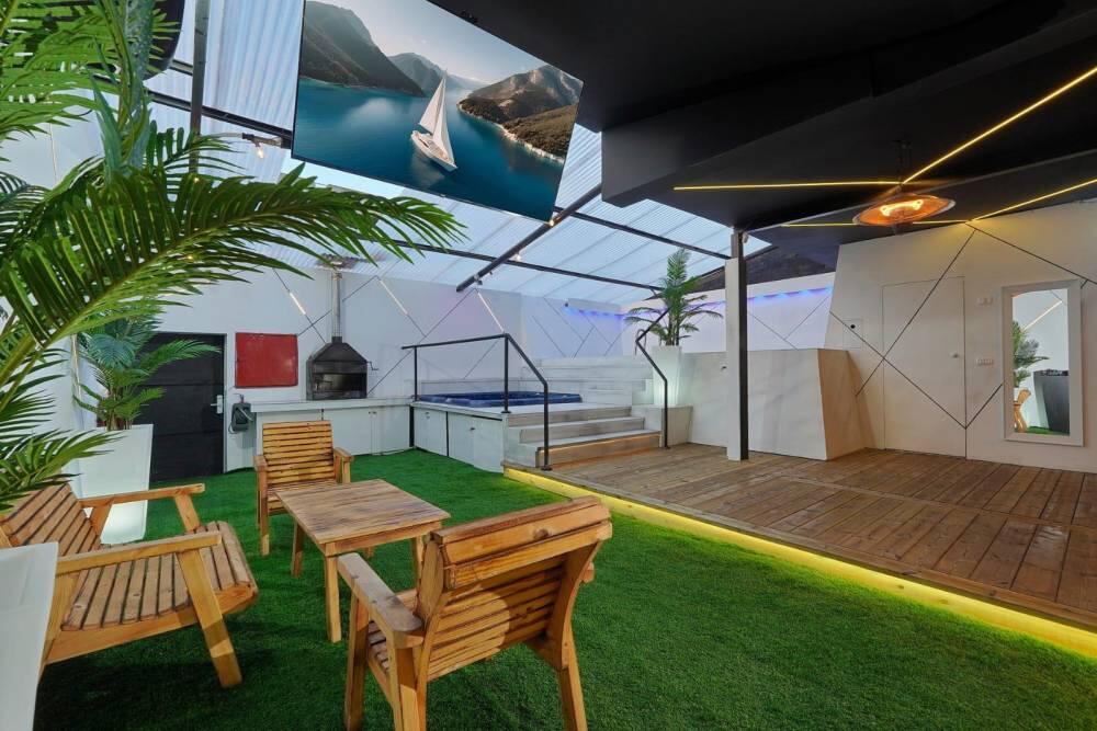 מתחם אירוח וויט - White מרכז  27  לופט 4 יו