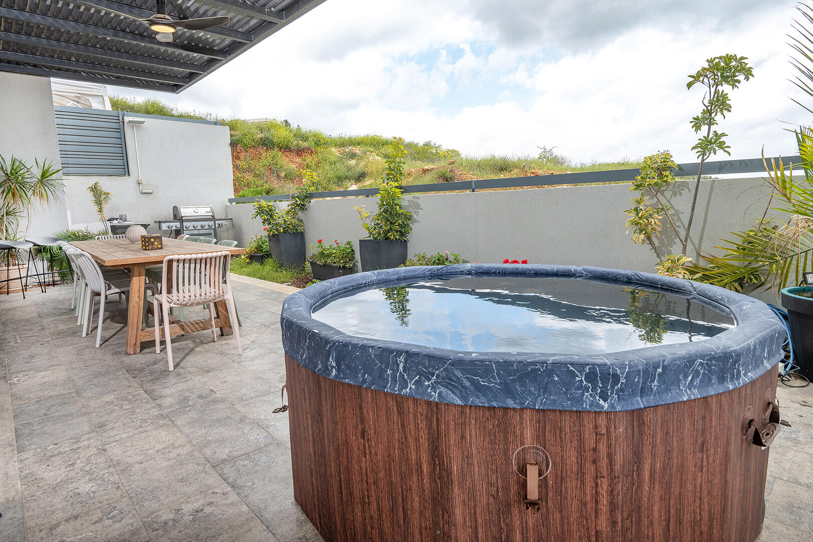 וילה תמר ראש פינה צפון  6  נופש - וי פור ויקיישן - V for Vacation