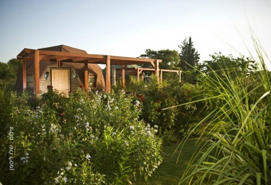 כיפת השמיים צפון  3  נופש - וי פור ויקיישן - V for Vacation