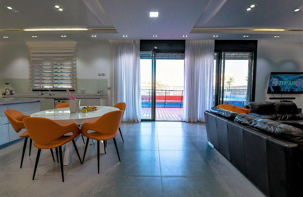 וילה ונציה דרום  34  נופש - וי פור ויקיישן - V for Vacation