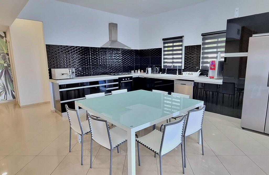 וילה גל דרום  9  נופש - וי פור ויקיישן - V for Vacation