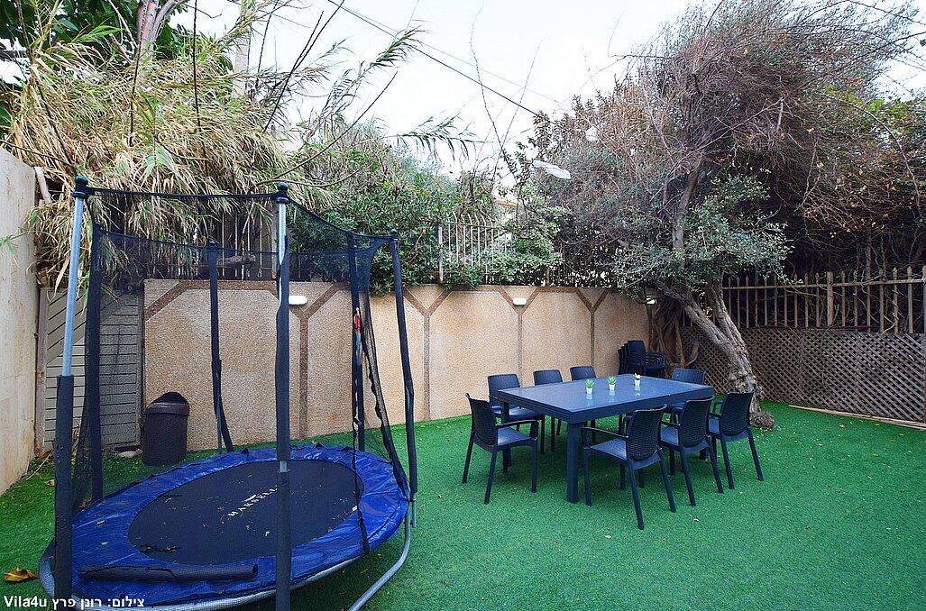 אחוזת הים נתניה מרכז  4  נופש - וי פור ויקיישן - V for Vacation