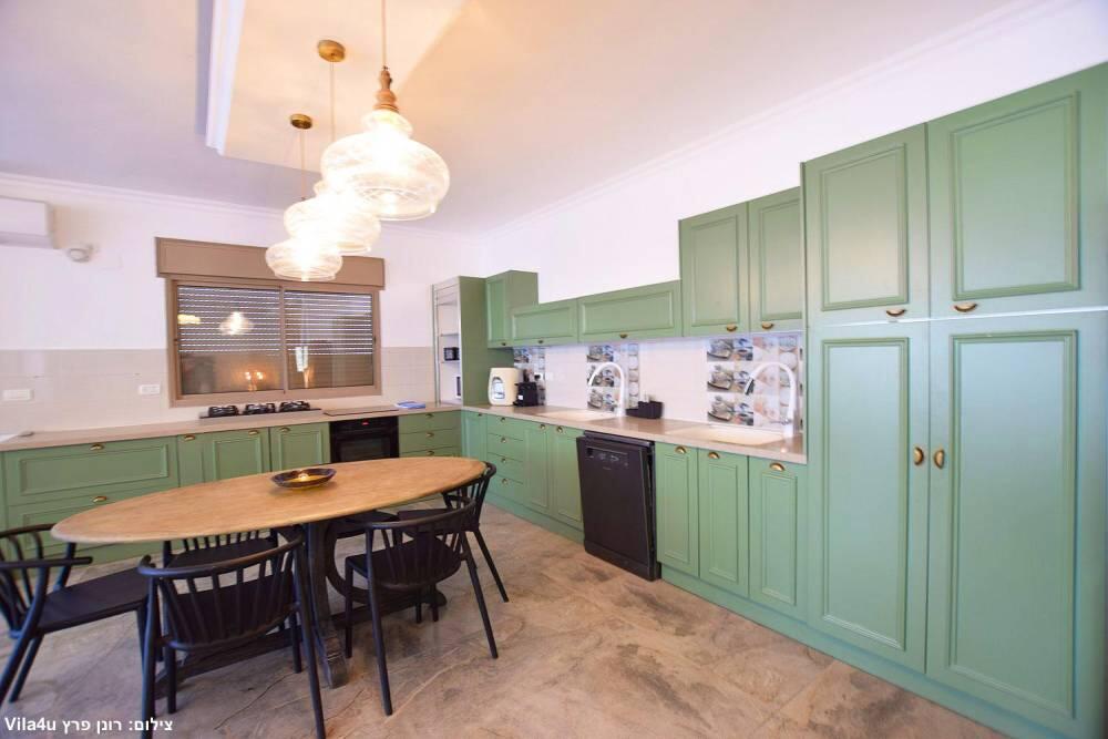 וילה גרנד רויאל פמילי צפון  11  נופש - וי פור ויקיישן - V for Vacation