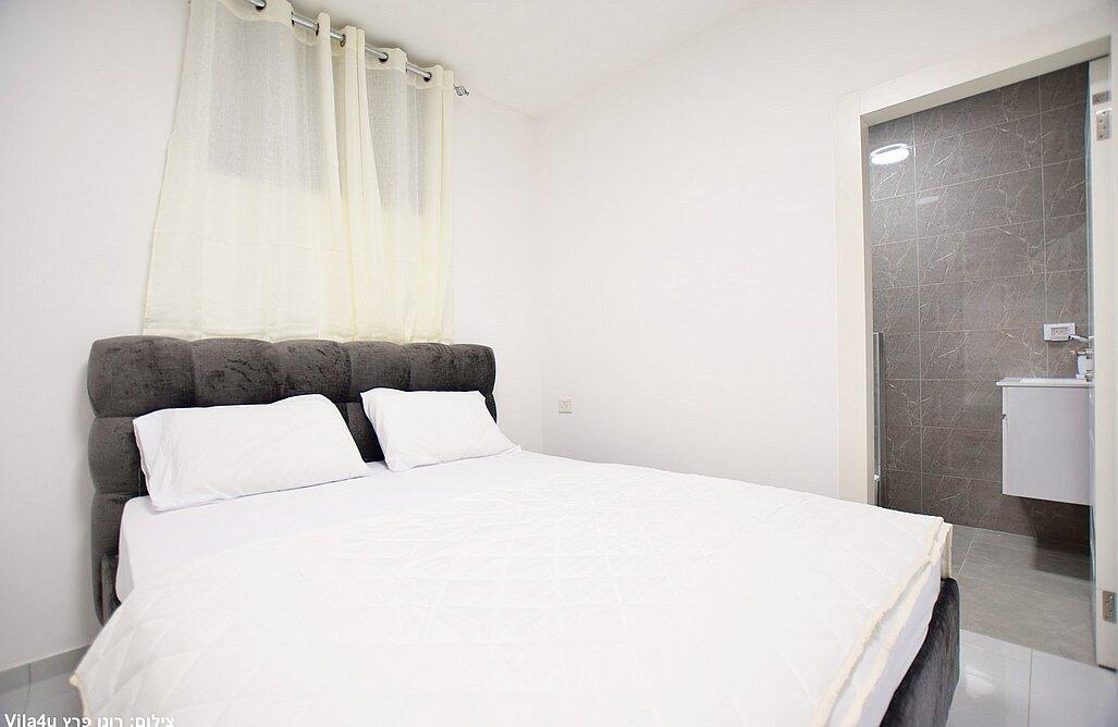 וילה עץ האילן מרכז  16  נופש - וי פור ויקיישן - V for Vacation