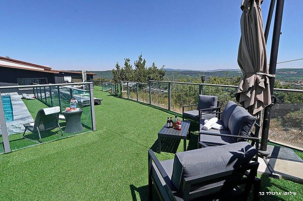 אחוזת אורפז צפון  25  נופש - וי פור ויקיישן - V for Vacation