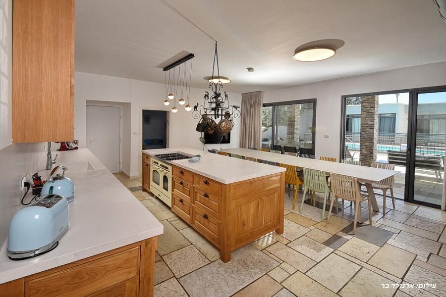 רינג דה בל צפון  5  נופש - וי פור ויקיישן - V for Vacation