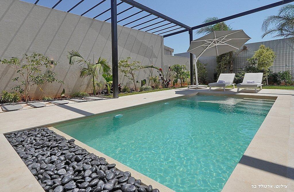 לומה סוויט צפון  29  נופש - וי פור ויקיישן - V for Vacation