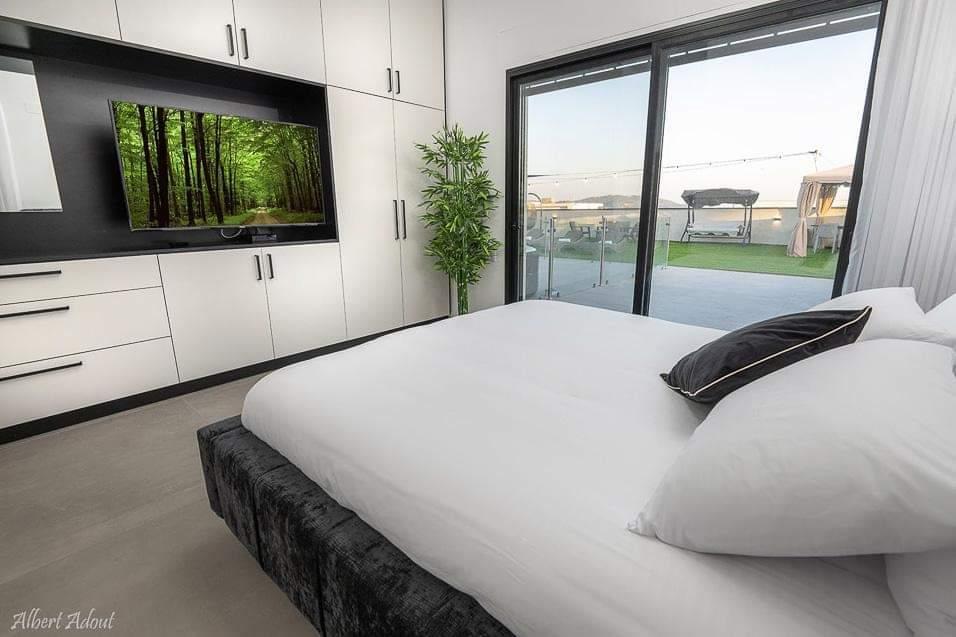 אחוזת ארבל בגליל צפון  6  נופש - וי פור ויקיישן - V for Vacation