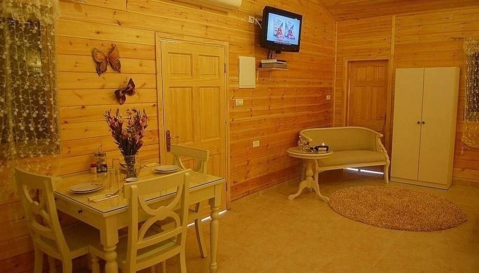 אחוזת הגלבוע צפון  7  נופש - וי פור ויקיישן - V for Vacation