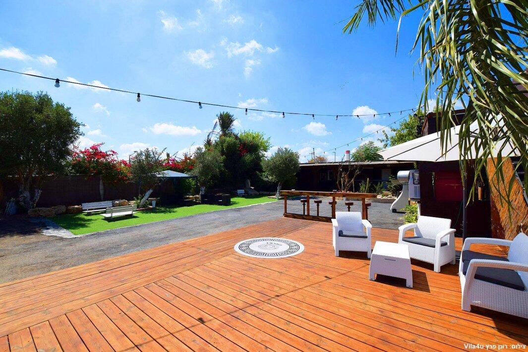 קרטחנה בעיר מרכז  23  נופש - וי פור ויקיישן - V for Vacation