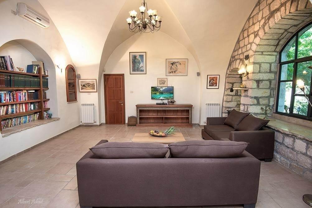 אצולת אירופה - שערי צפת צפון  13  נופש - וי פור ויקיישן - V for Vacation