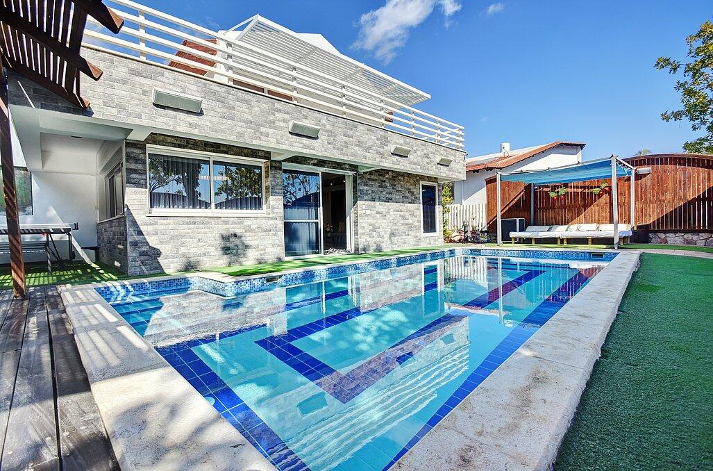 וילה דולב דרום  25  נופש - וי פור ויקיישן - V for Vacation