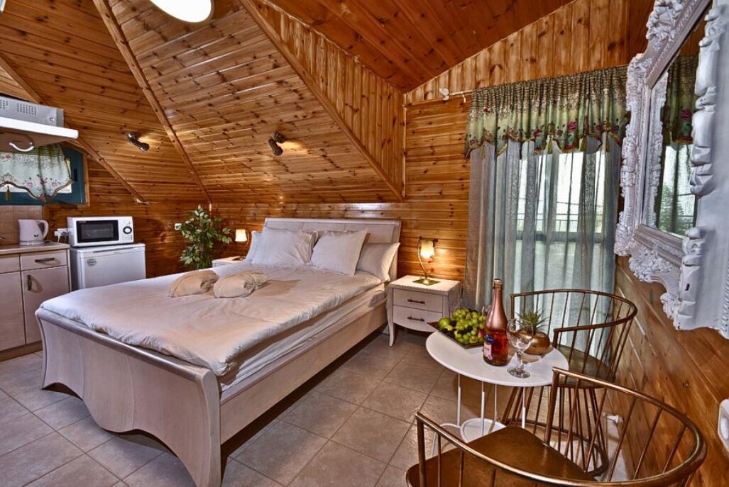 נווה אילה - סוויטות יוקרה צפון  8  נופש - וי פור ויקיישן - V for Vacation