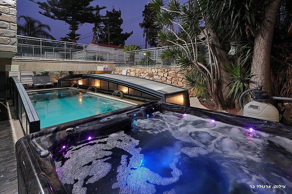 אחוזת השף צפון  37  נופש - וי פור ויקיישן - V for Vacation