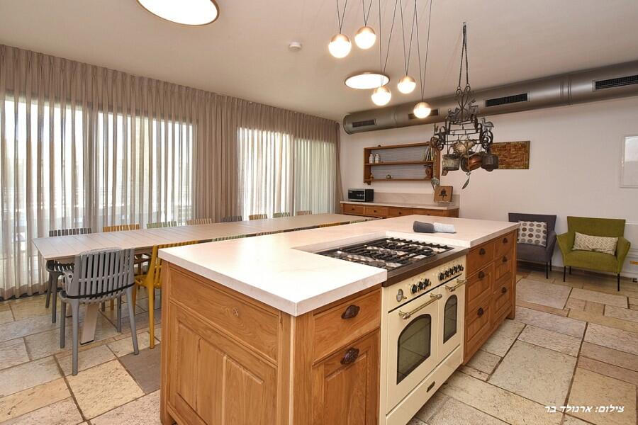 רינג דה בל צפון  6  נופש - וי פור ויקיישן - V for Vacation