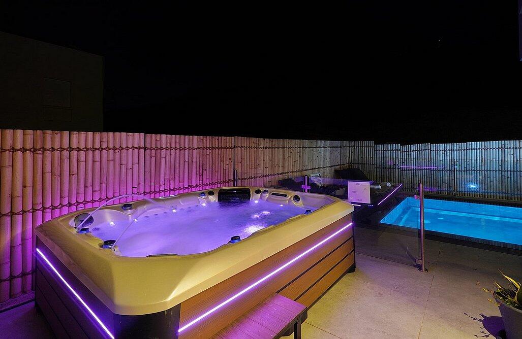 וילה הראל צפון  17  נופש - וי פור ויקיישן - V for Vacation