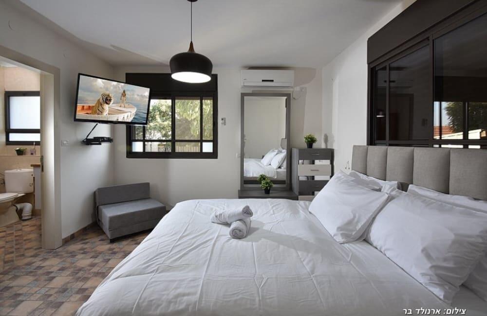 אחוזת אמור צפון  10  נופש - וי פור ויקיישן - V for Vacation